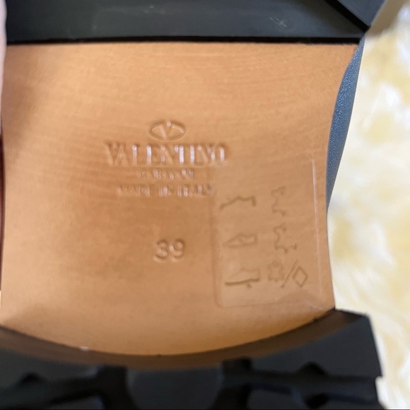NEW  Valentino Now Wrap Vitello Biker Boots. - Picture 11 of 11